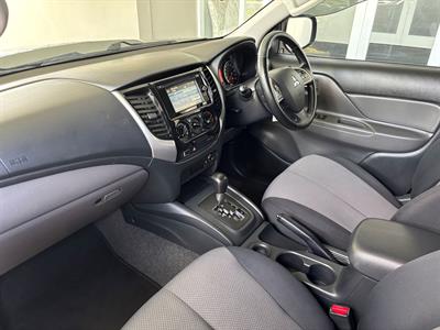 2016 Mitsubishi Triton - Thumbnail