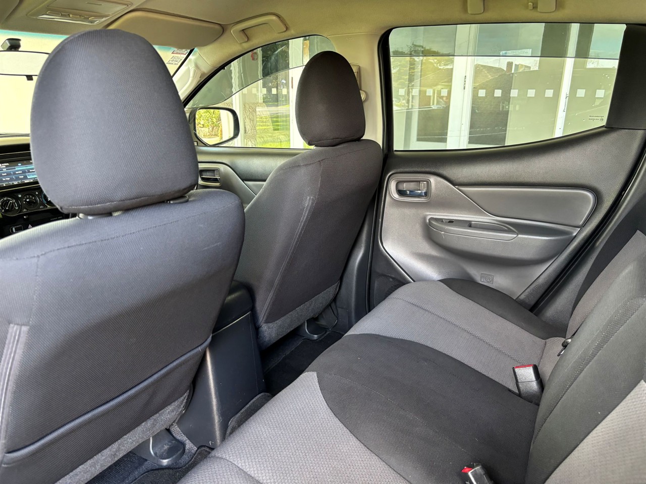 2016 Mitsubishi Triton