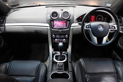 2011 Holden COMMODORE - Thumbnail