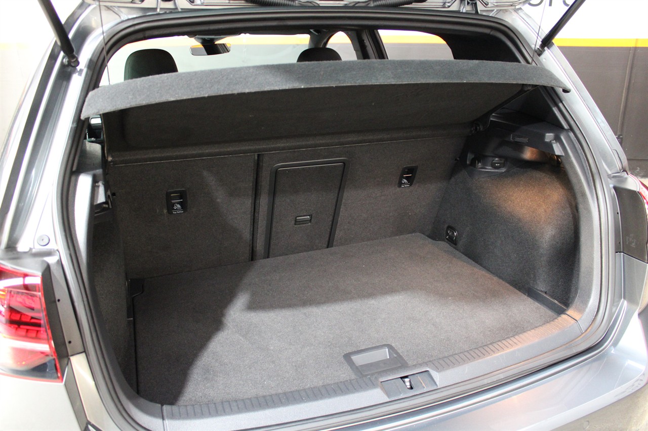 2018 Volkswagen GOLF