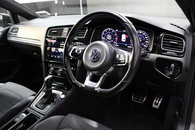 2018 Volkswagen GOLF - Thumbnail