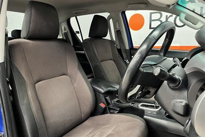 2018 Toyota Hilux - Thumbnail