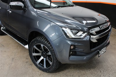 2021 Isuzu D-Max - Thumbnail