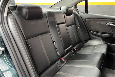 2013 Holden Commodore - Thumbnail