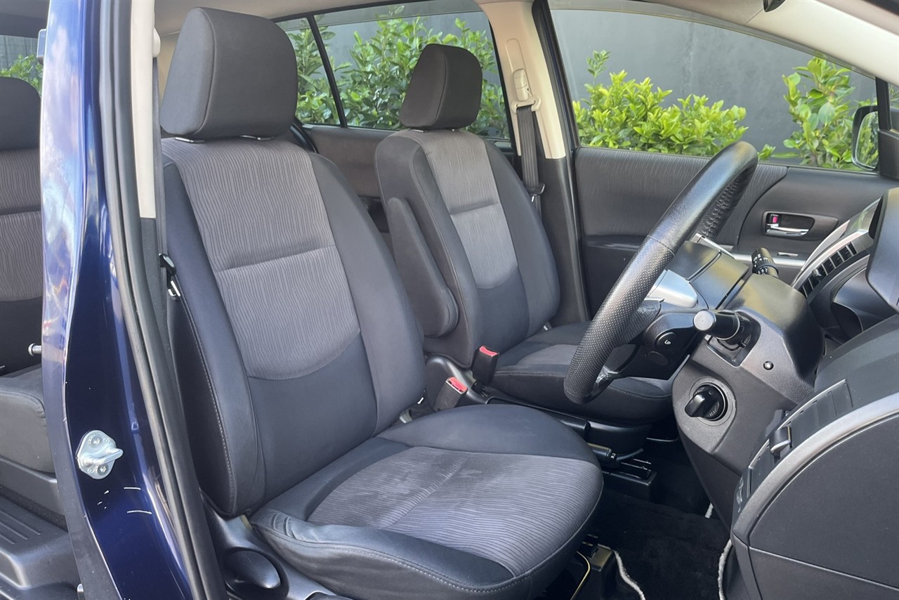 2008 Mazda PREMACY