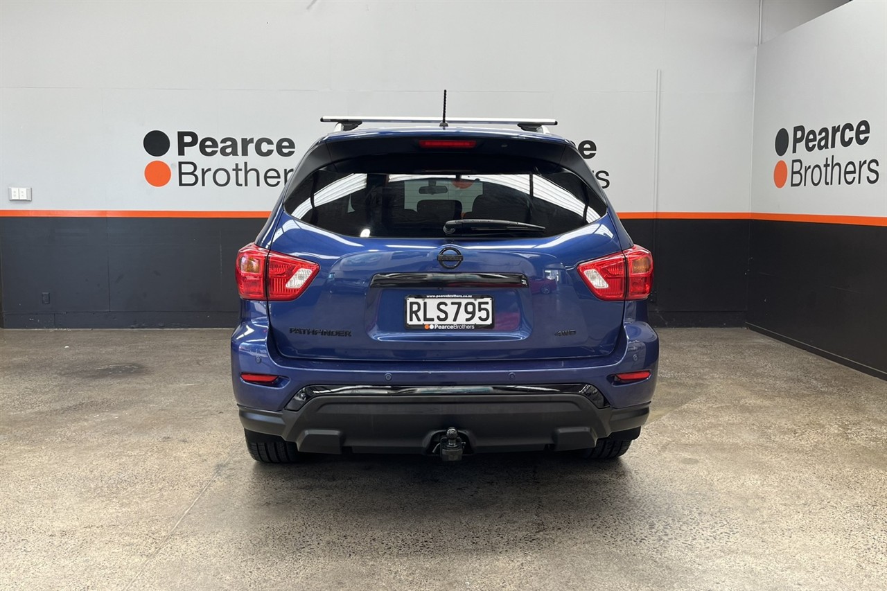 2017 Nissan Pathfinder