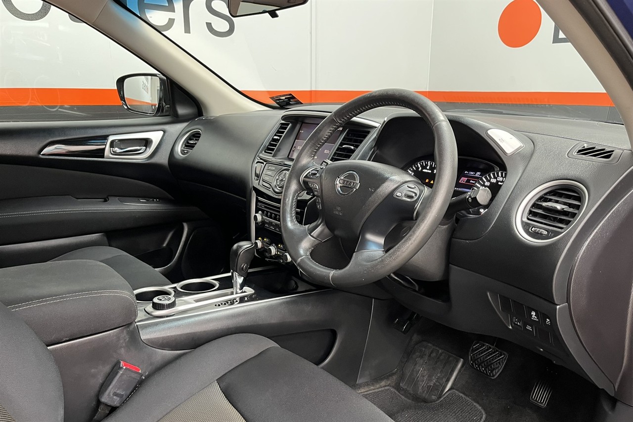 2017 Nissan Pathfinder