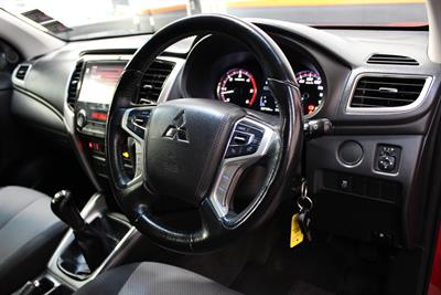 2019 Mitsubishi Triton - Thumbnail