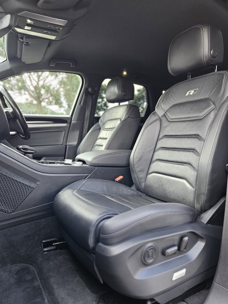 2020 Volkswagen Touareg