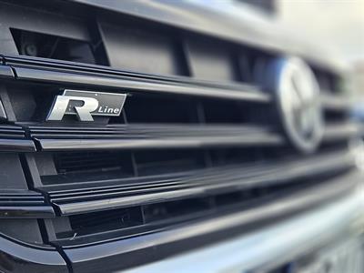 2020 Volkswagen Touareg - Thumbnail