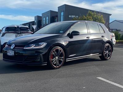 2018 Volkswagen Golf - Thumbnail