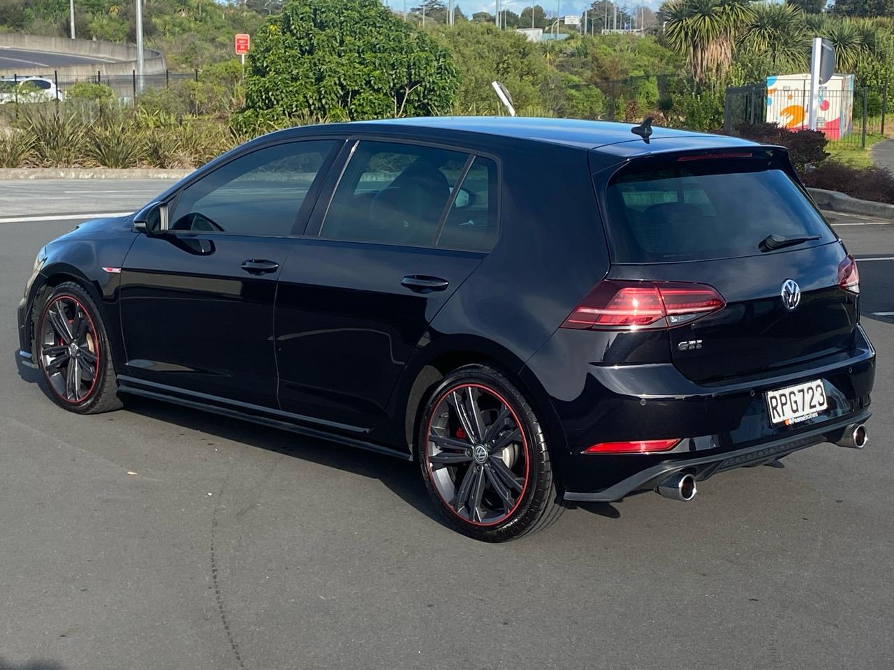 2018 Volkswagen Golf