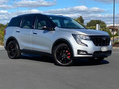 2024 Mahindra XUV700