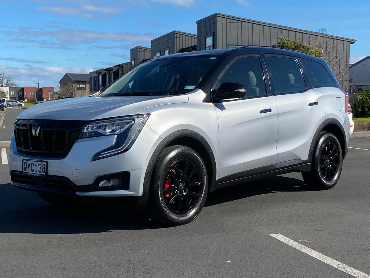 2024 Mahindra XUV700