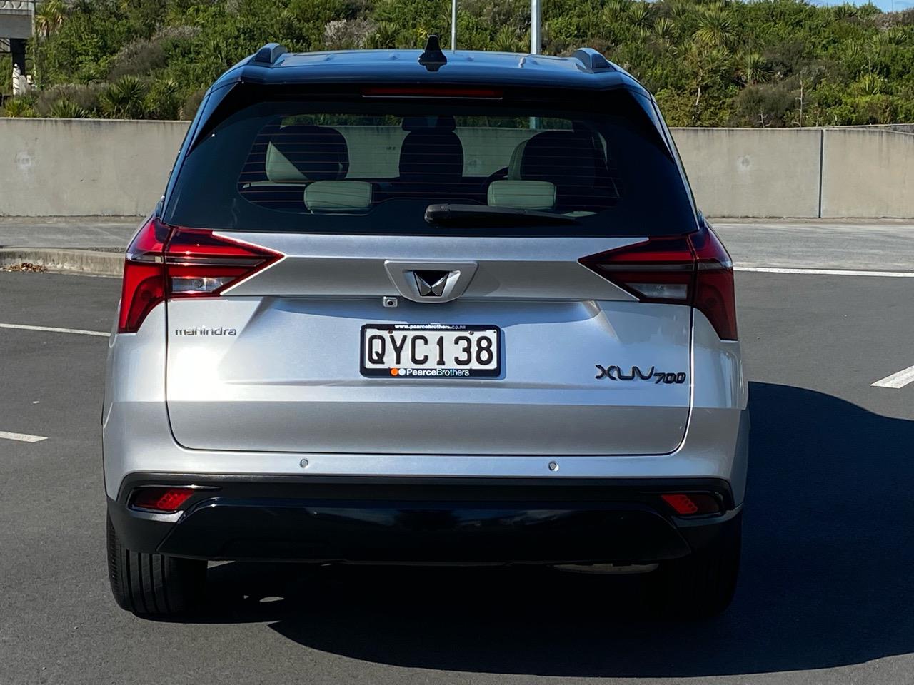 2024 Mahindra XUV700