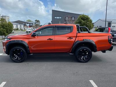 2020 Mitsubishi Triton - Thumbnail