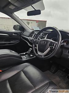 2015 Toyota Highlander - Thumbnail