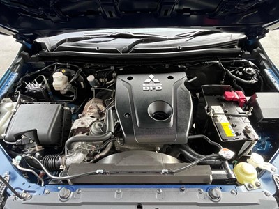 2016 Mitsubishi Triton - Thumbnail