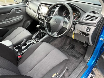 2016 Mitsubishi Triton - Thumbnail