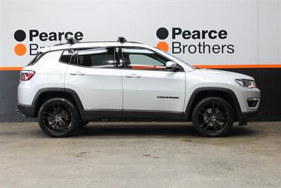 2018 Jeep Compass - Thumbnail