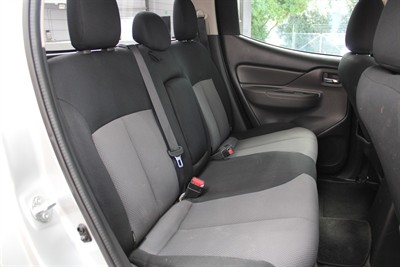 2016 Mitsubishi Triton - Thumbnail