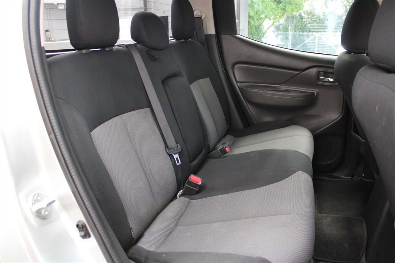 2016 Mitsubishi Triton