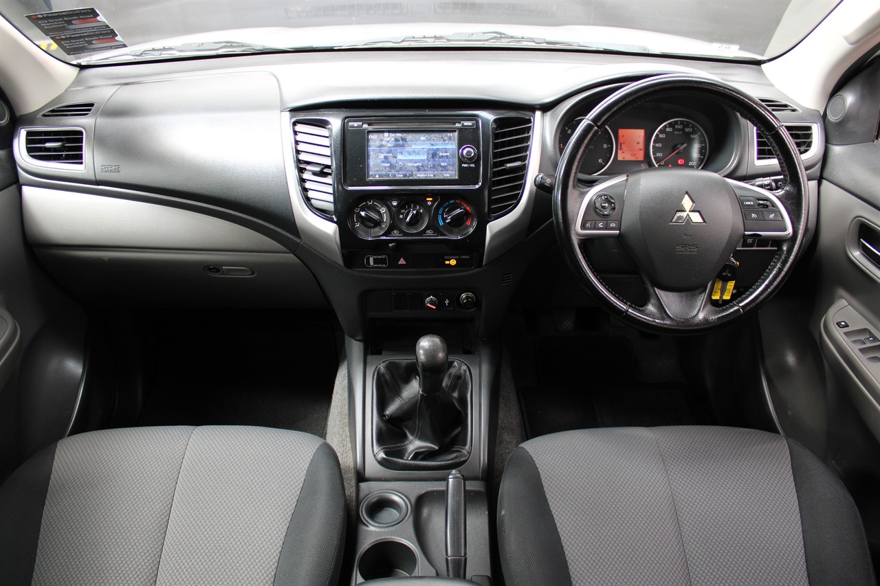 2016 Mitsubishi Triton