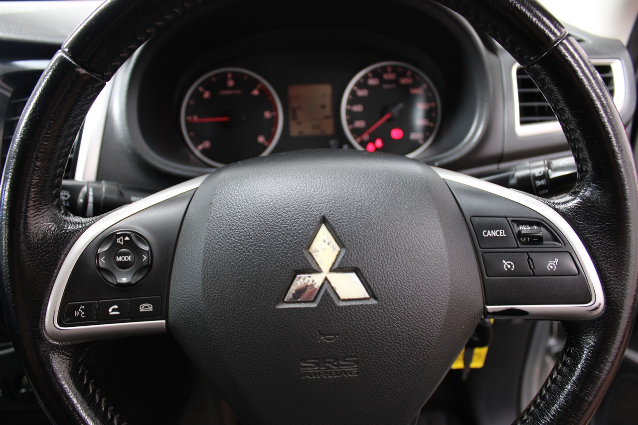 2016 Mitsubishi Triton