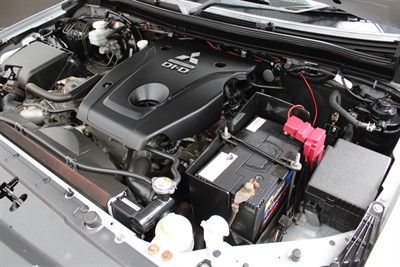 2016 Mitsubishi Triton - Thumbnail