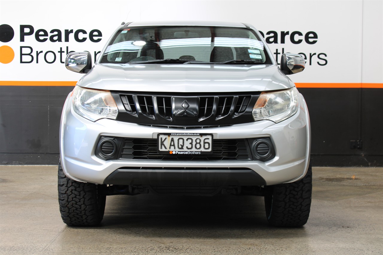 2016 Mitsubishi Triton