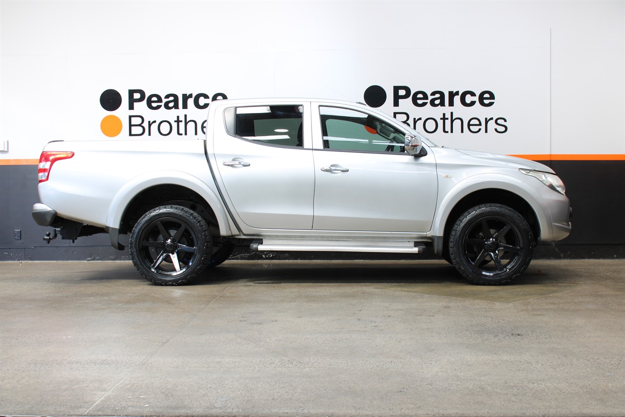 2016 Mitsubishi Triton