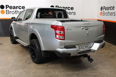 2016 Mitsubishi Triton - Thumbnail