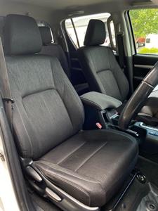 2016 Toyota Hilux - Thumbnail