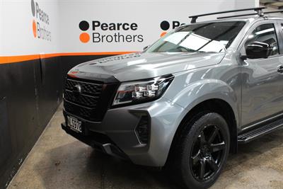 2021 Nissan Navara - Thumbnail