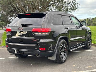 2019 Jeep GRAND CHEROKEE - Thumbnail