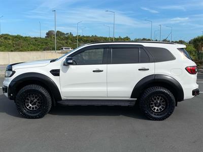 2016 Ford Everest - Thumbnail