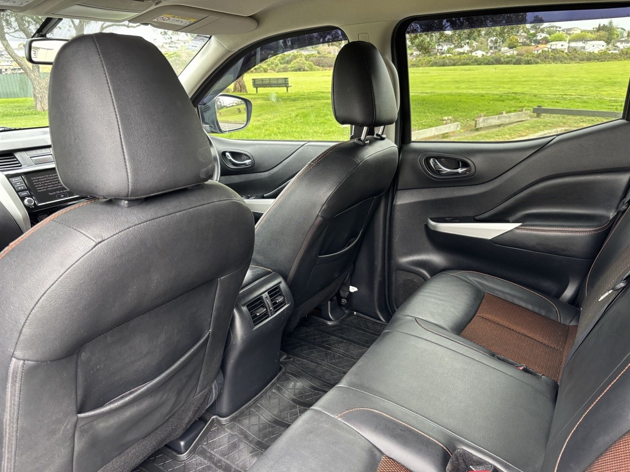 2020 Nissan Navara