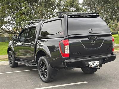 2020 Nissan Navara - Thumbnail