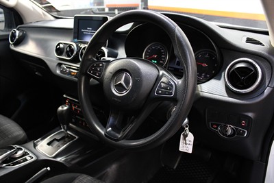 2019 Mercedes-Benz X-Class - Thumbnail