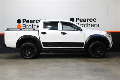 2019 Mercedes-Benz X-Class - Thumbnail