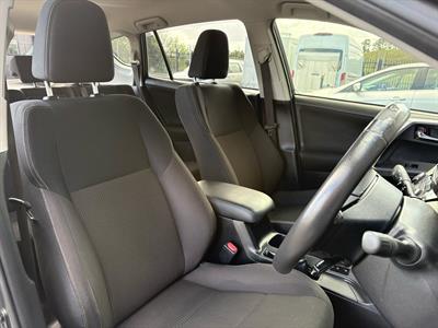 2014 Toyota RAV4 - Thumbnail