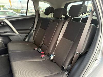 2014 Toyota RAV4 - Thumbnail