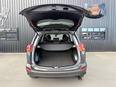 2014 Toyota RAV4 - Thumbnail