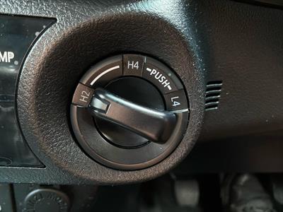 2015 Toyota Hilux - Thumbnail