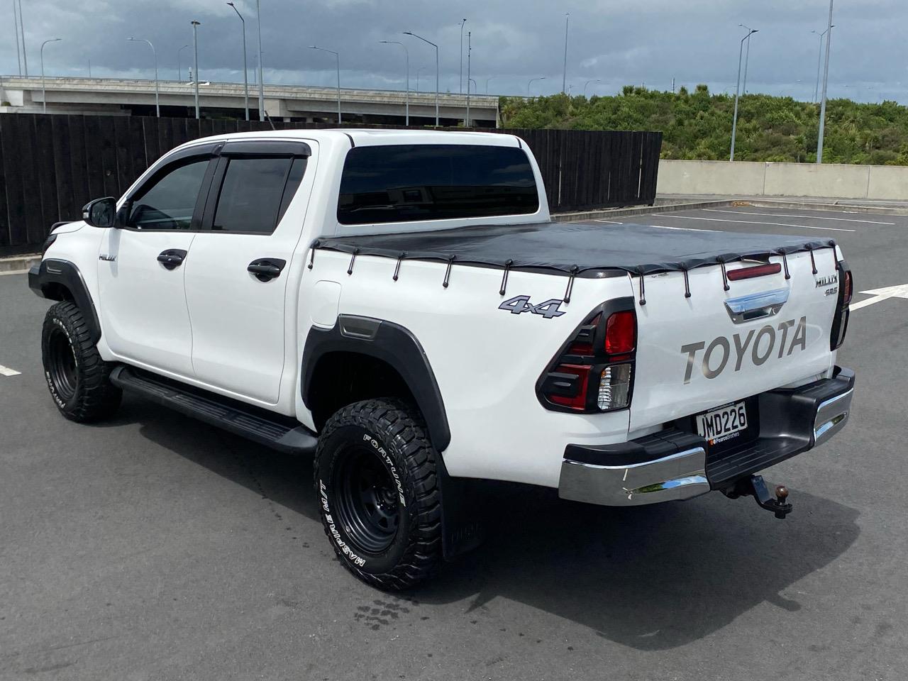 2015 Toyota Hilux