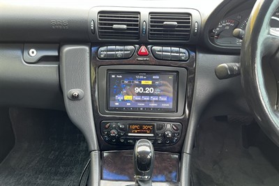 2001 Mercedes-Benz C32 - Thumbnail