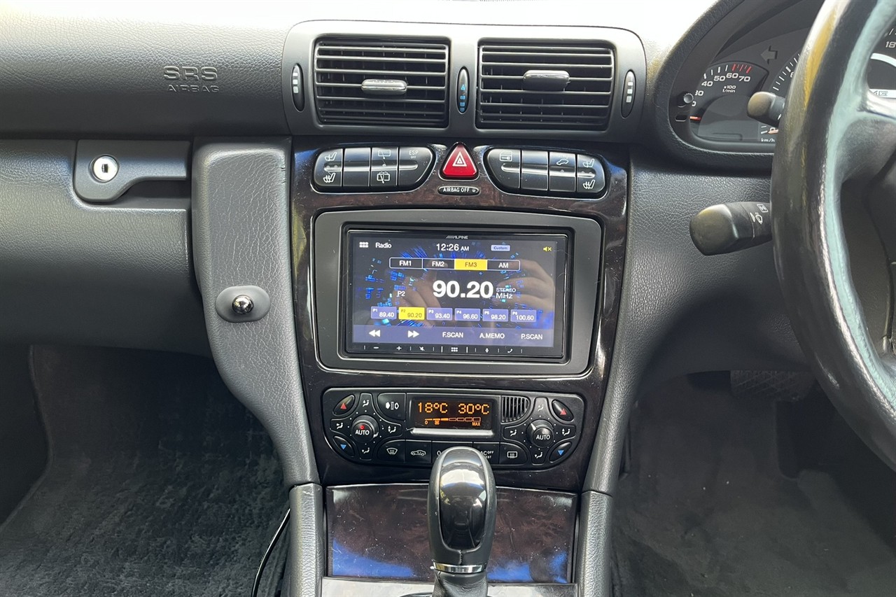 2001 Mercedes-Benz C32