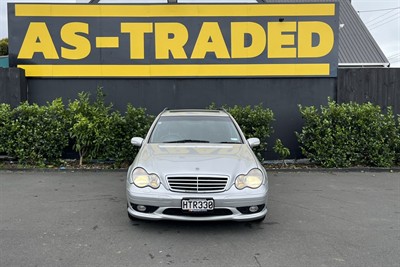 2001 Mercedes-Benz C32 - Thumbnail
