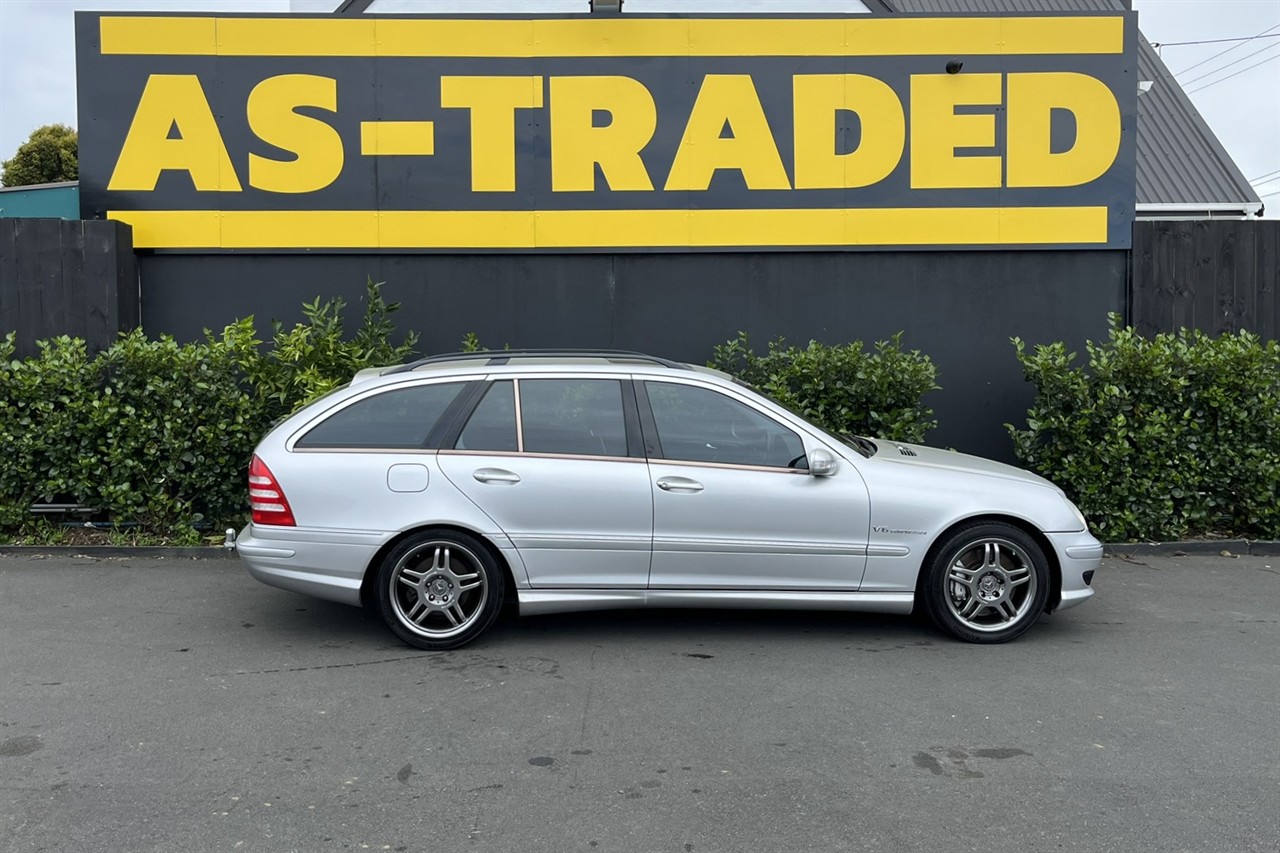 2001 Mercedes-Benz C32