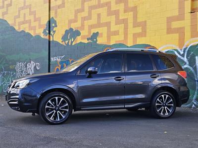 2016 Subaru Forester - Thumbnail